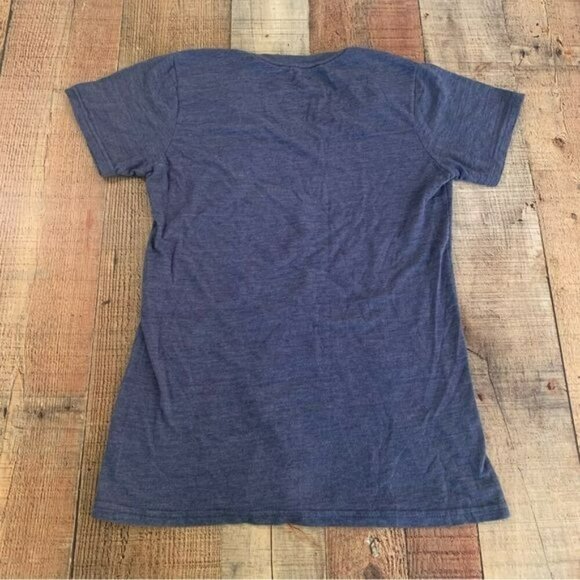 Disney womens v-neck short sleeve t-shirt with Moana in blue -M - Picture 6 of 6